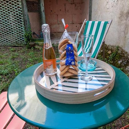 Little Gambetta Apartment Saumur Bagian luar foto