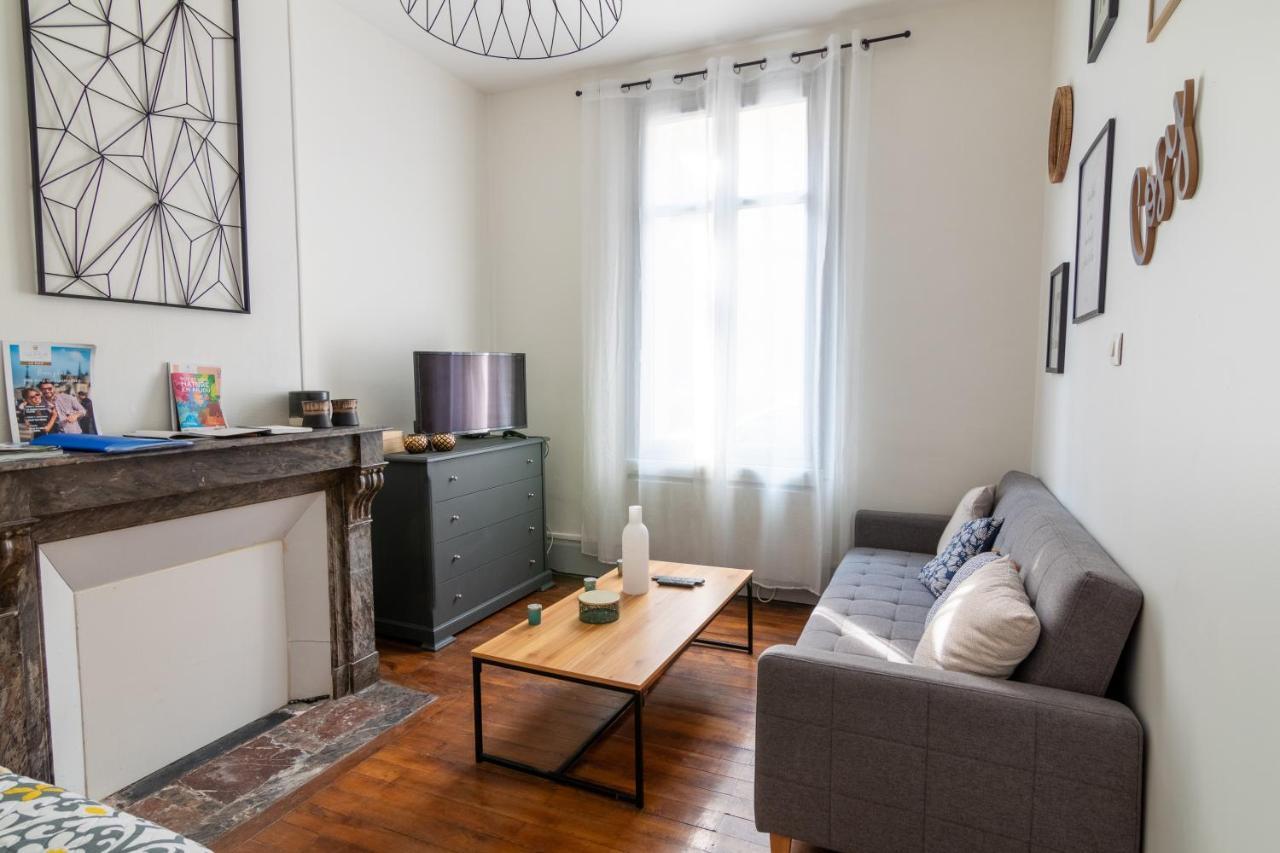 Little Gambetta Apartment Saumur Bagian luar foto